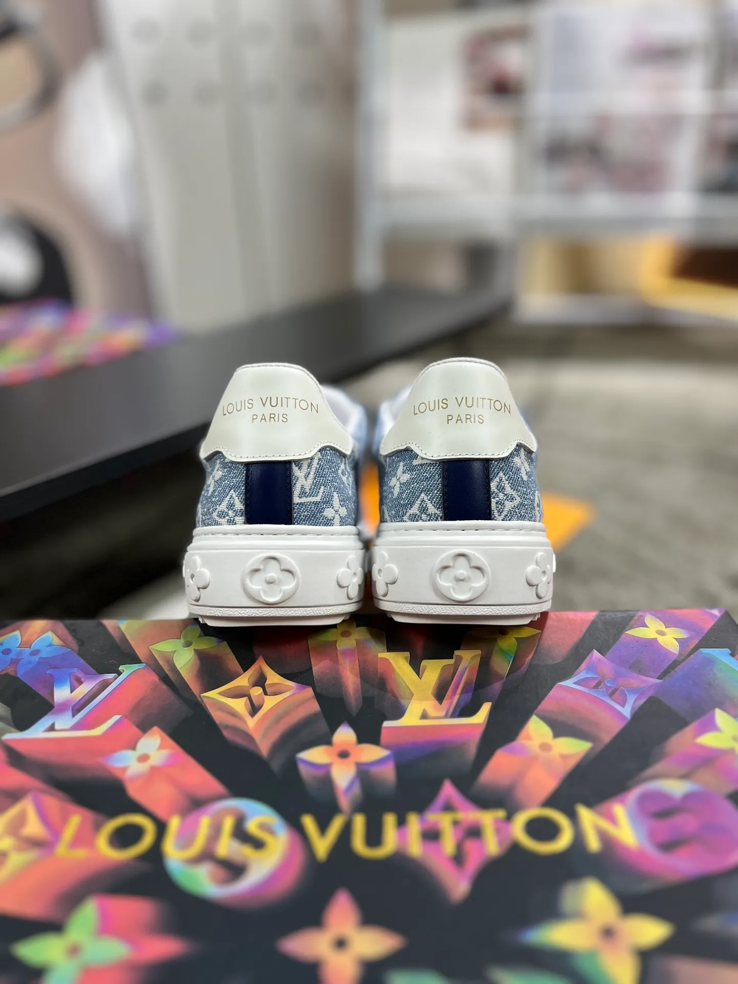 Factory price: 520💰LOUIS VUITTON [Louis VUITTON] New trendy Lv is on the market🎁, casual and fashionable men's shoes👟The upper is made of imported original fabric + cowhide mesh lining, the original wear-resistant rubber outsole, the version is simple and elegant, exclusive for trendy men, six colors available, code number: 38-44, customized 45, 46